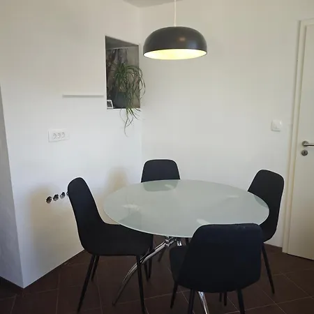 Apartmaji Pr'murancek רדובליצ'ה